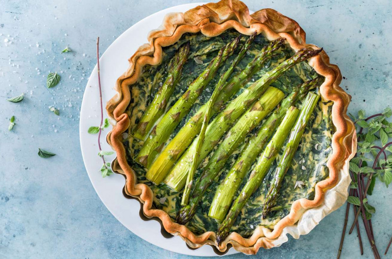 Quiche végane aux asperges