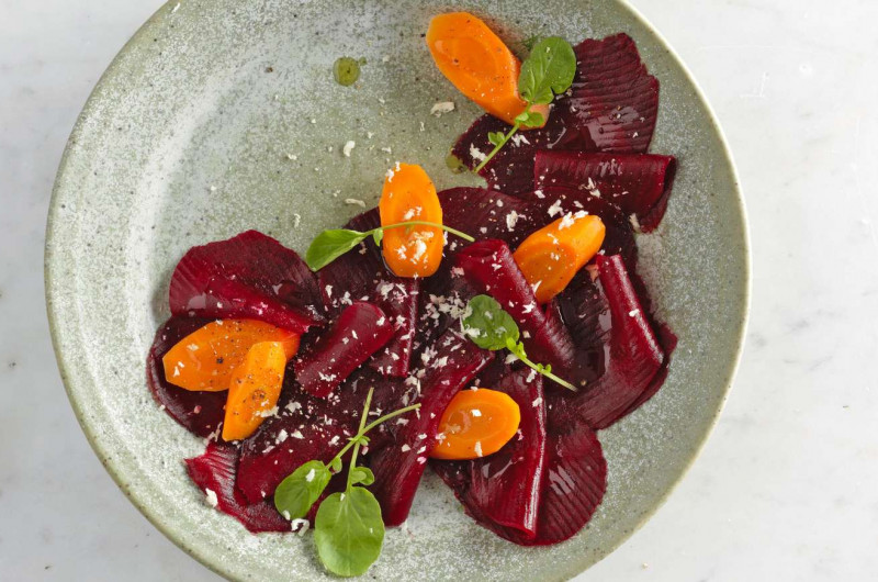 Salade de carottes et de betteraves rouges au raifort