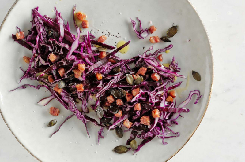 Salade de chou rouge aux lardons