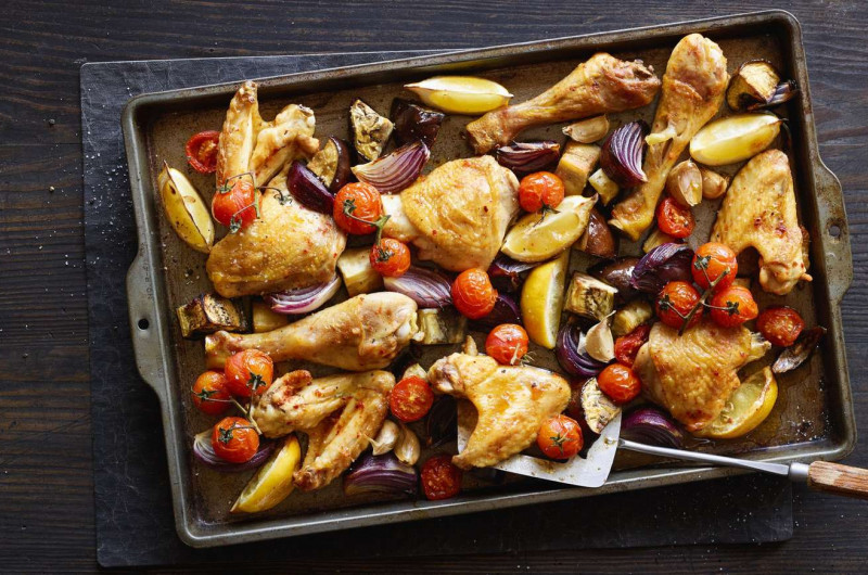Poulet au four avec aubergine