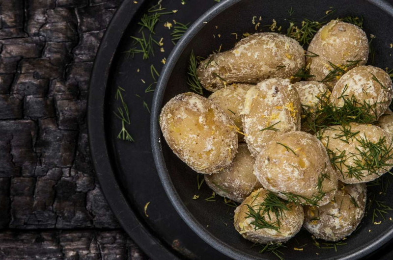 Papas arrugadas au citron