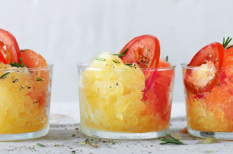 Granité de tomates épicé