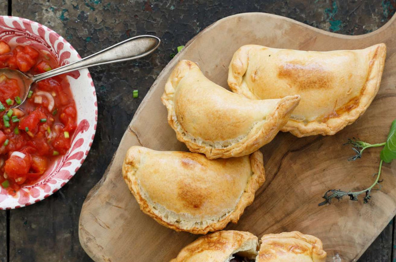Empanadas aux haricots et aux champignons