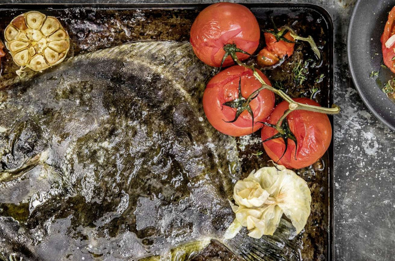 Turbot aux tomates à l'ail