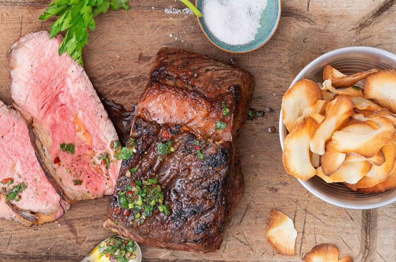 Entrecôte de bœuf avec chimichurri