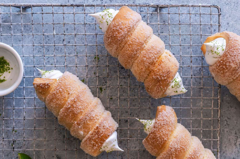 Cigares à la mousse au citron vert