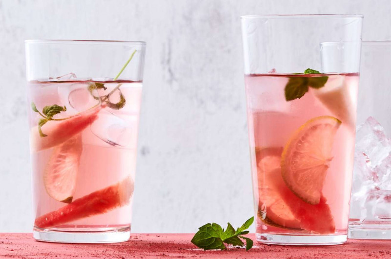 Drink à l'hibiscus et au melon
