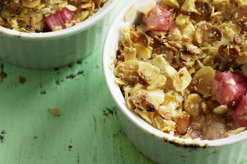 Crumble à la rhubarbe
