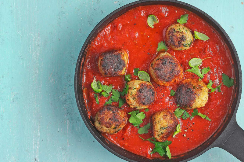 Boulettes de thon à la sauce tomate
