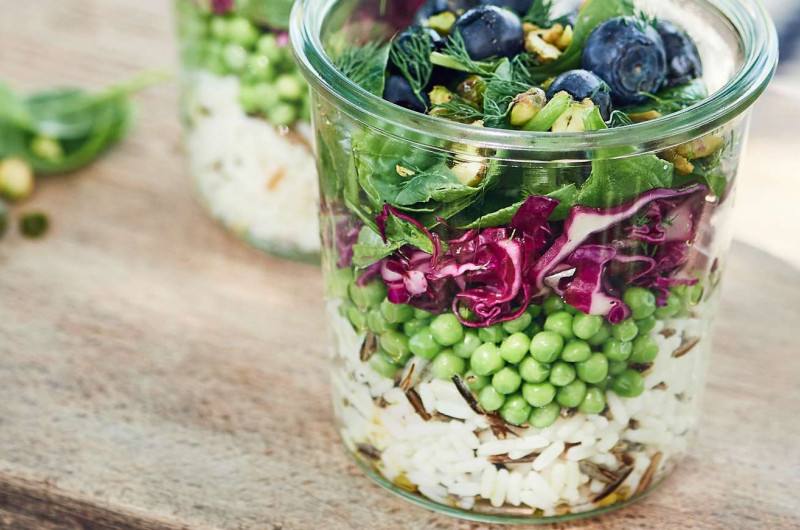 Salade de riz aux myrtilles