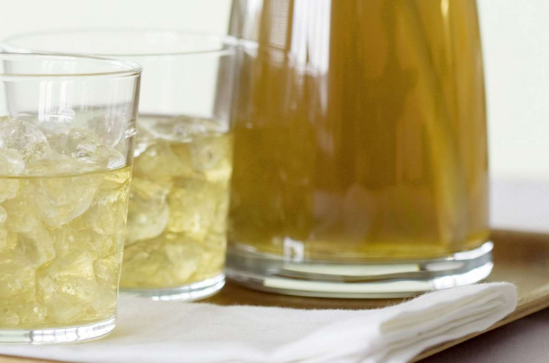 Infusion glacée au lemon-grass