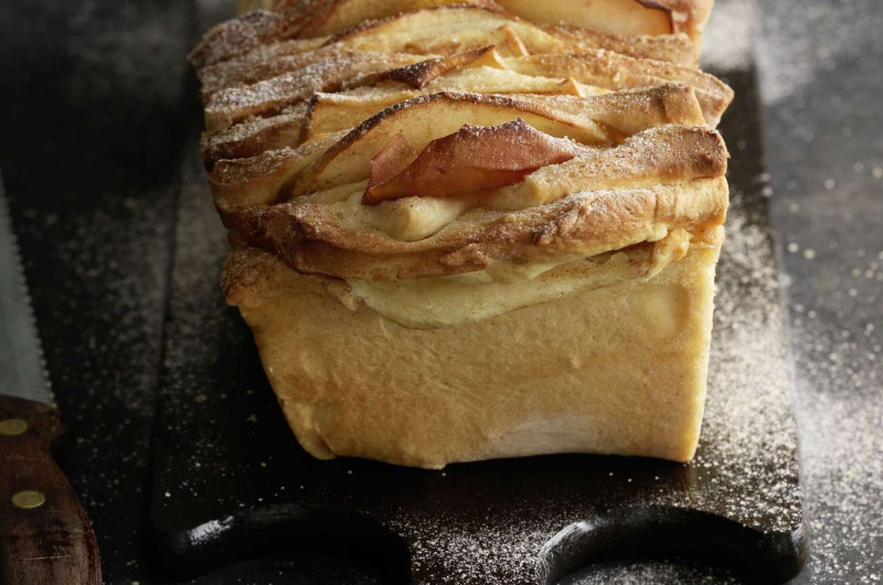 Pain aux pommes et à la cannelle