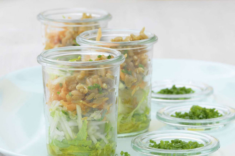 Salade de crudités au blé vert