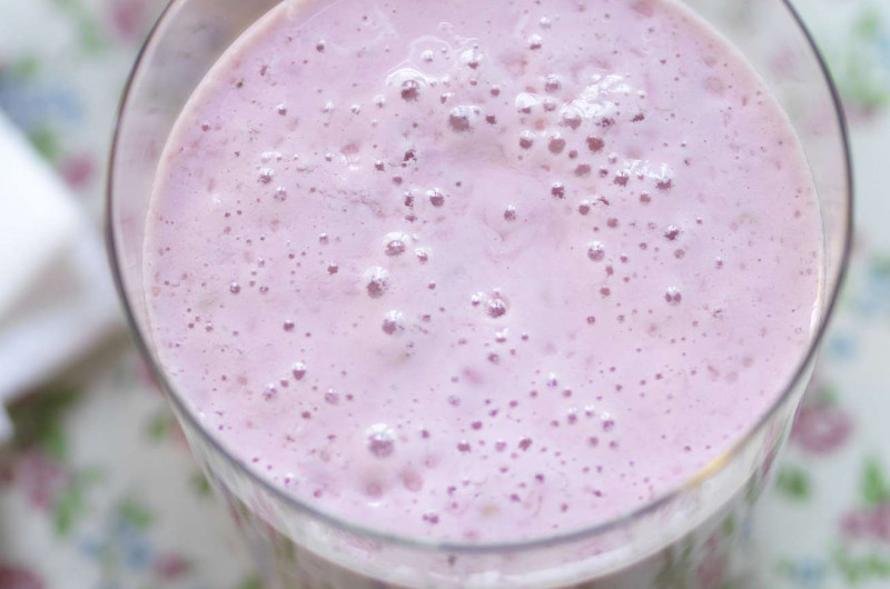 Frappé au yogourt et à la fraise