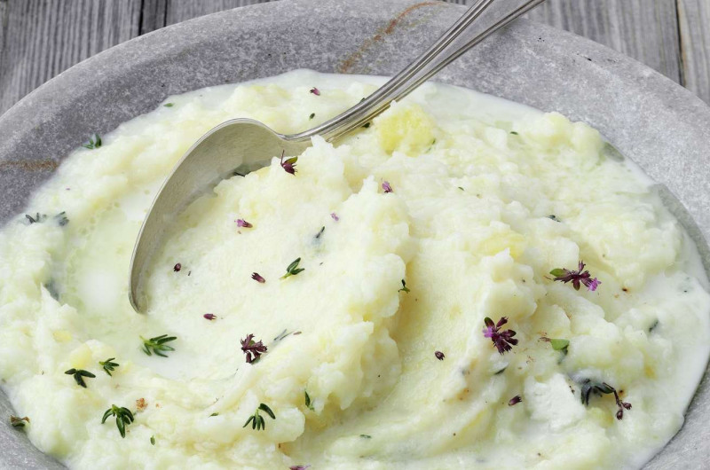 Ecrasée de choux-fleurs au fromage de chèvre à pâte molle