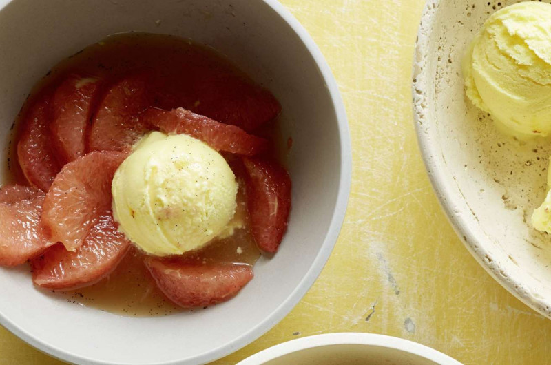 Grapefruit avec crème glacée au safran