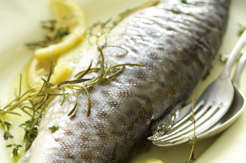 Truite aux fines herbes au four