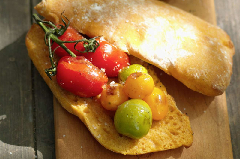 Pain aux tomates